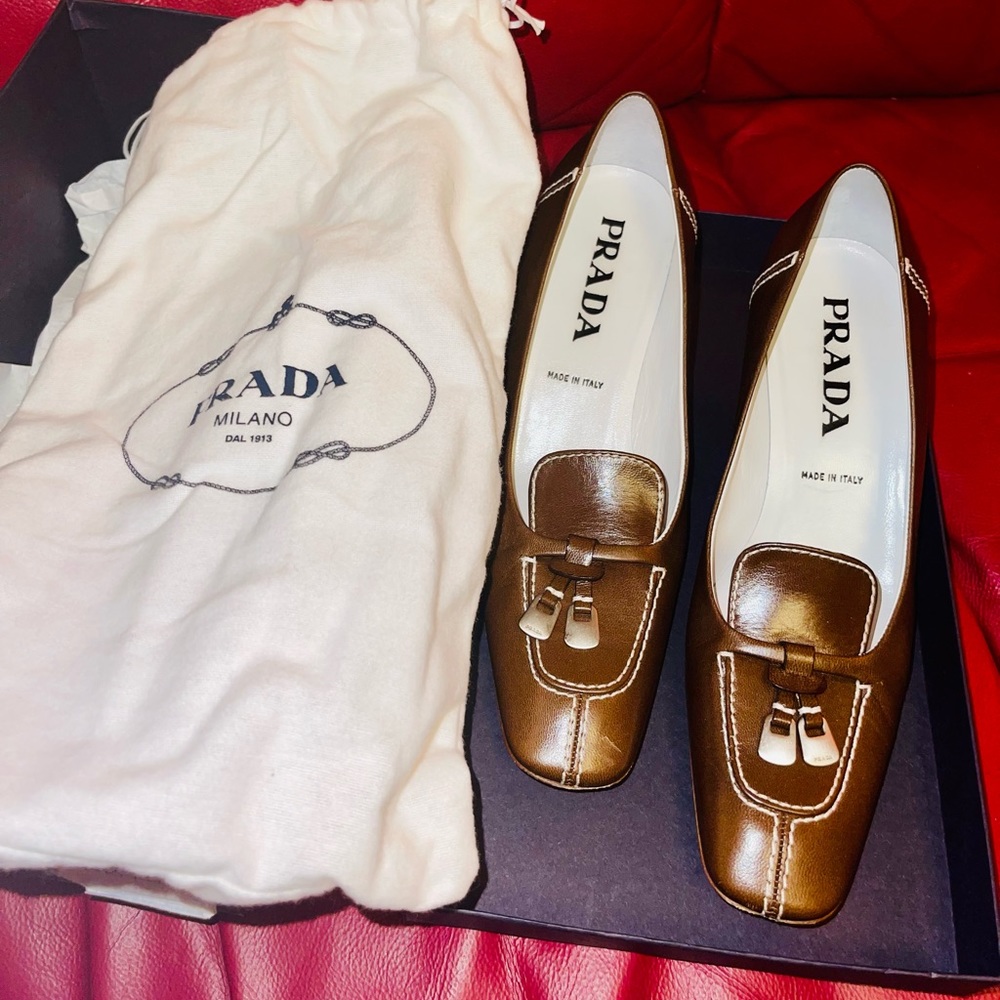 Prada brown kitten heels - Picture 1 of 10
